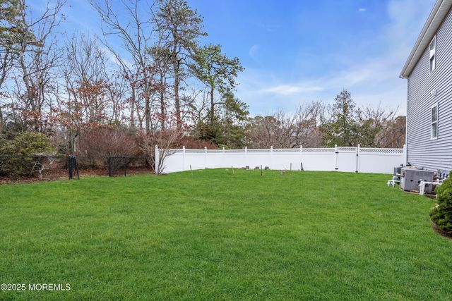 39 Cypress Lane, West Creek, NJ 08092