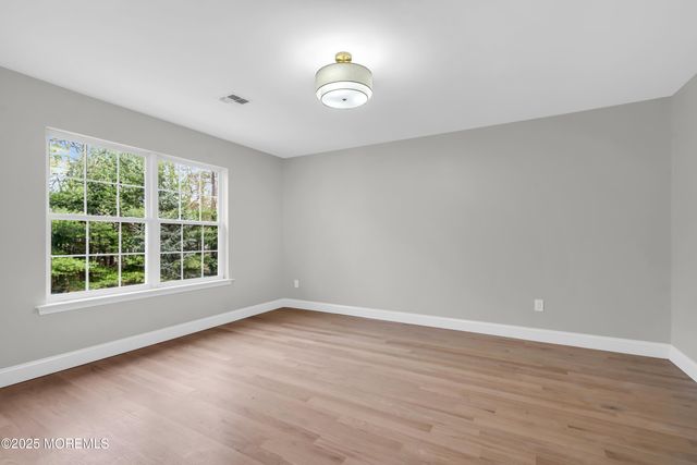 39 Cypress Lane, West Creek, NJ 08092