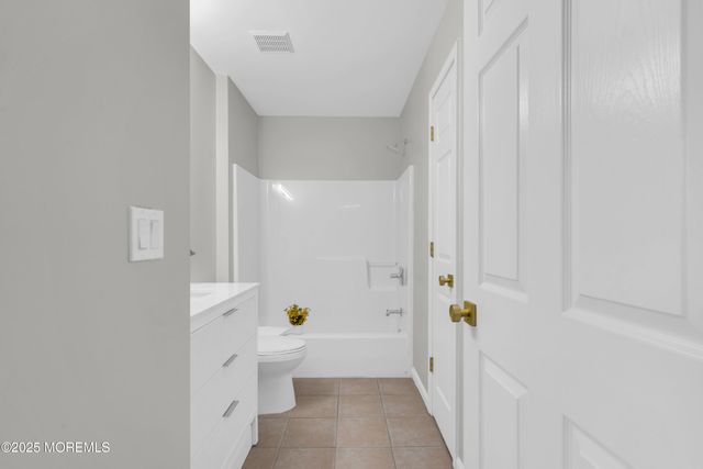 39 Cypress Lane, West Creek, NJ 08092