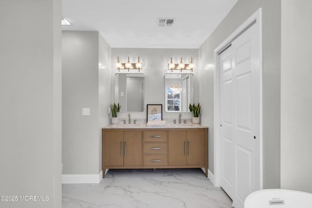 39 Cypress Lane, West Creek, NJ 08092