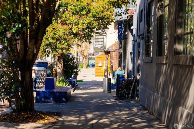 3122 23rd Street, San Francisco, CA 94110