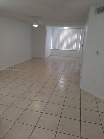 2850 N Oakland Forest Dr 110, Oakland Park, FL 33309