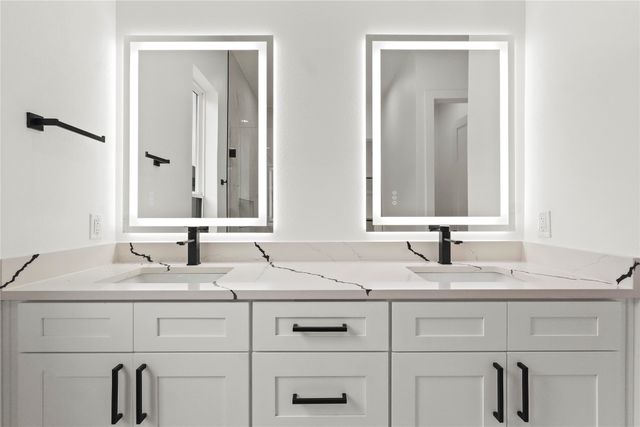 306 E Seventh Street, Dallas, TX 75203