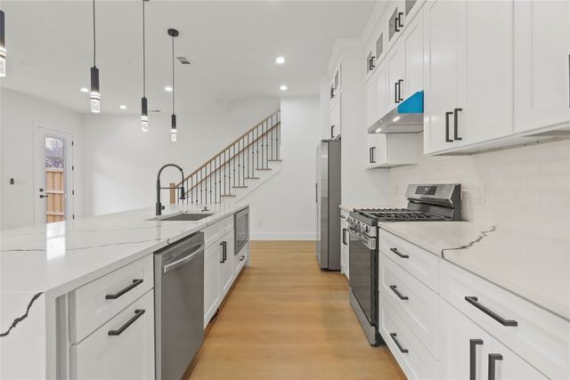 306 E Seventh Street, Dallas, TX 75203