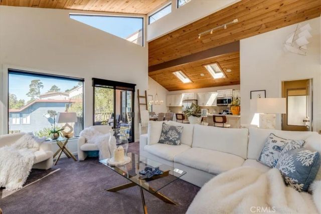 850 Suffolk Street, Cambria, CA 93428