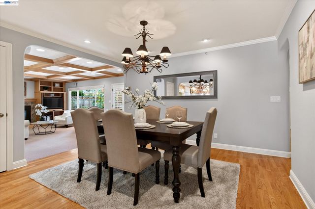 2680 Turnstone Dr, Pleasanton, CA 94566