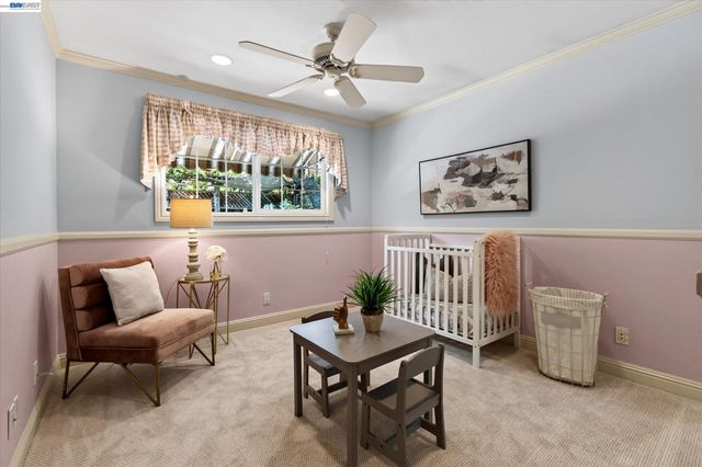 2680 Turnstone Dr, Pleasanton, CA 94566