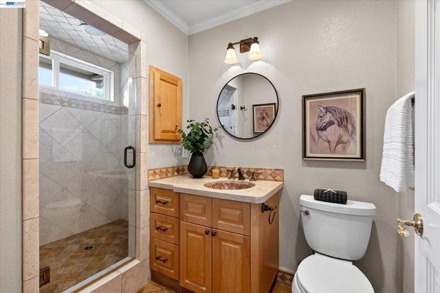 2680 Turnstone Dr, Pleasanton, CA 94566