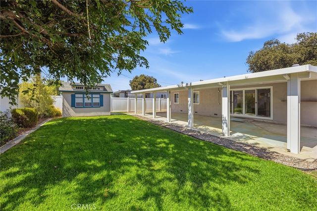 225 N Orchard, Fullerton, CA 92833