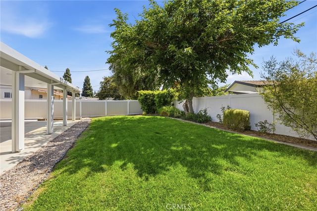 225 N Orchard, Fullerton, CA 92833