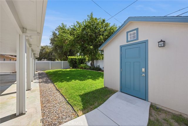 225 N Orchard, Fullerton, CA 92833