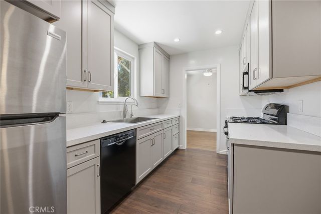 225 N Orchard, Fullerton, CA 92833