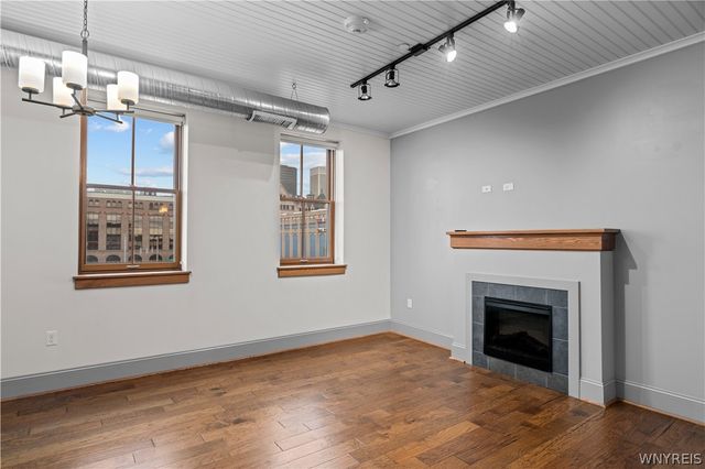 149 Swan 408, Buffalo, NY 14203