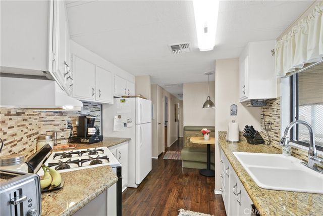 3530 Damien 92, La Verne, CA 91750