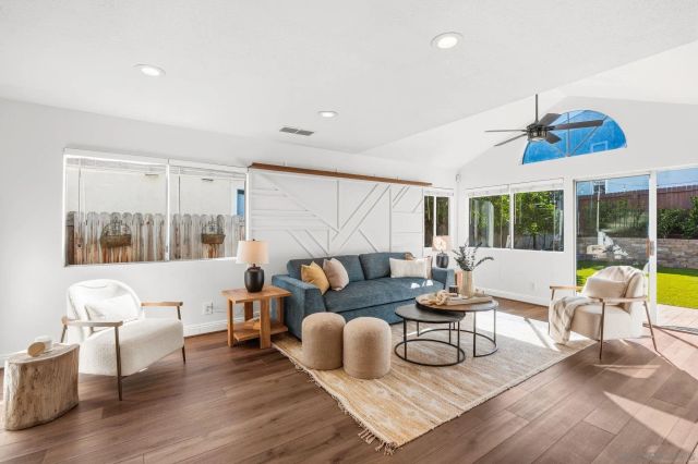 1851 Via Primero, Oceanside, CA 92056
