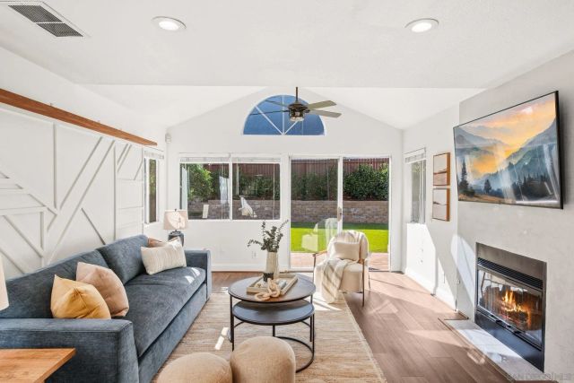 1851 Via Primero, Oceanside, CA 92056