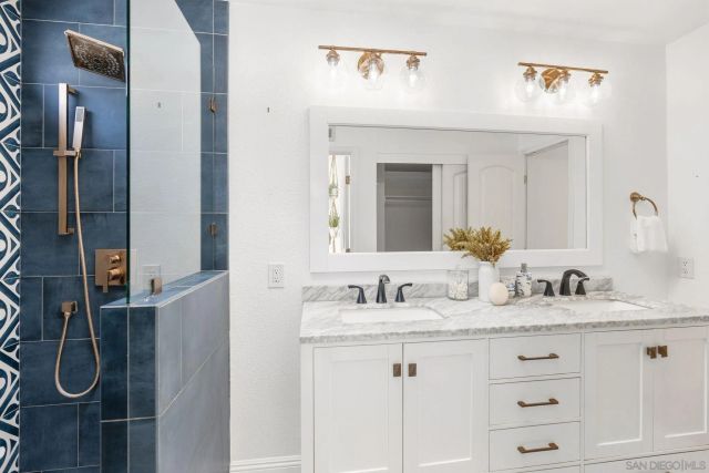 1851 Via Primero, Oceanside, CA 92056