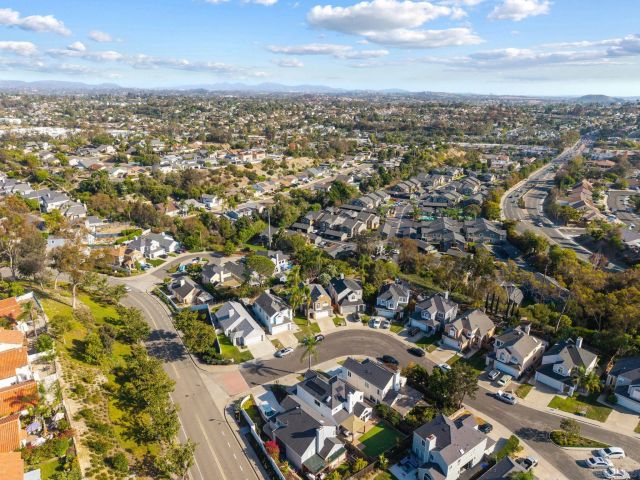1851 Via Primero, Oceanside, CA 92056