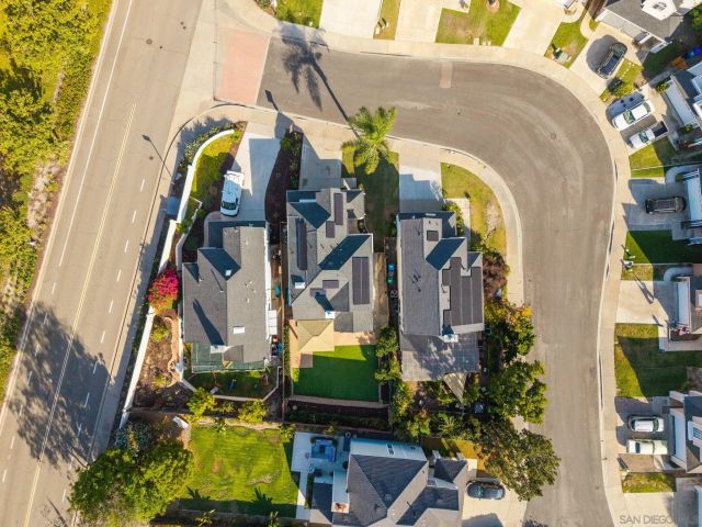 1851 Via Primero, Oceanside, CA 92056