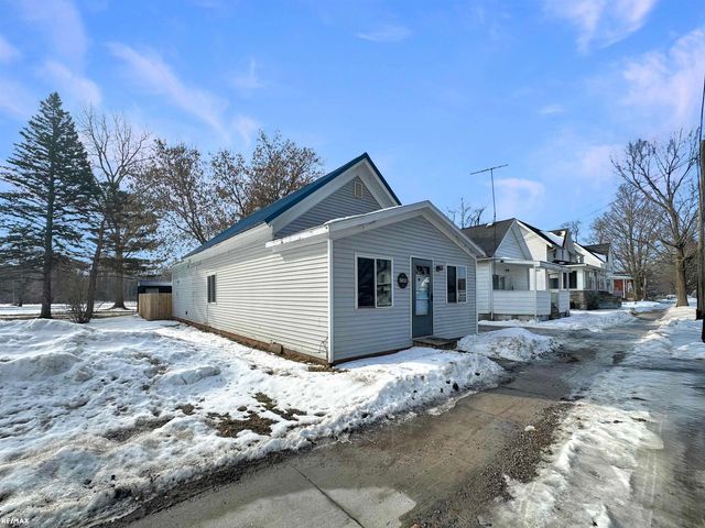 5833 Forest Avenue, Otter Lake, MI 48464