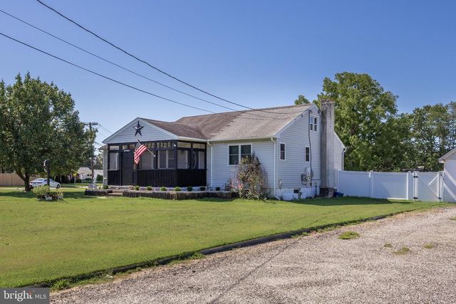 200 W LANDING RD, Blackwood, NJ 08012