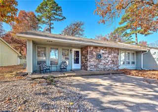 5 Mellor Lane, Bella Vista, AR 72715