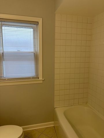 5626 N Central Avenue, Chicago, IL 60646