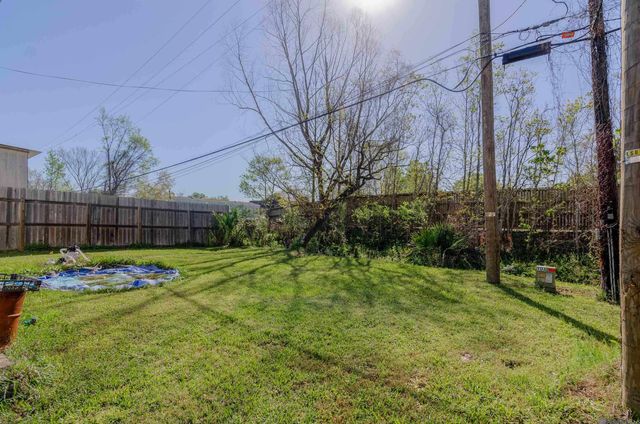 25418 Homestead Dr, Denham Springs, LA 70726