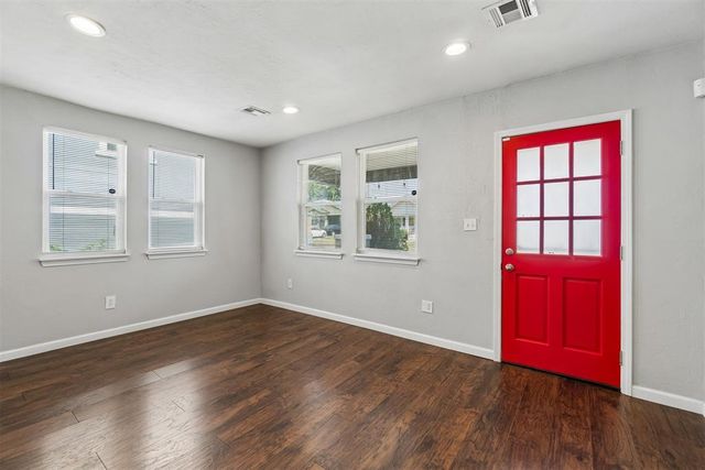 1012 W Hill Street, Oklahoma City, OK 73118