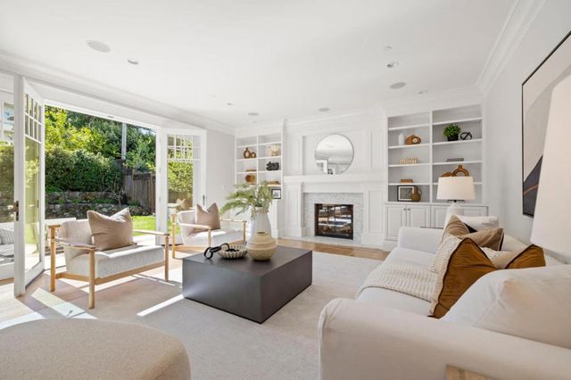 1425 Benito Avenue, Burlingame, CA 94010