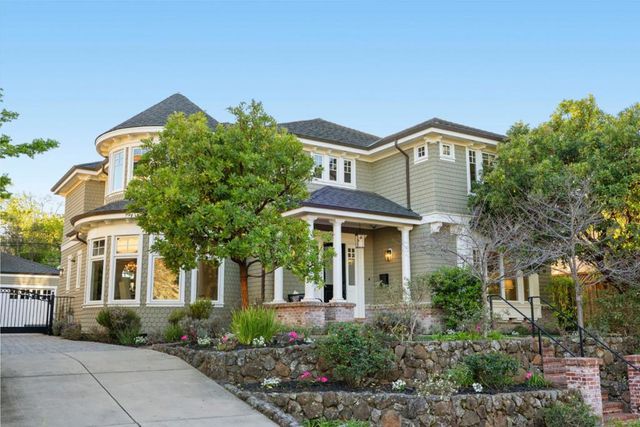 1425 Benito Avenue, Burlingame, CA 94010