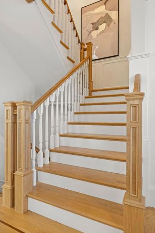 1425 Benito Avenue, Burlingame, CA 94010