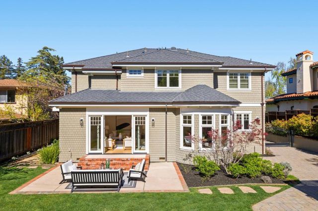 1425 Benito Avenue, Burlingame, CA 94010