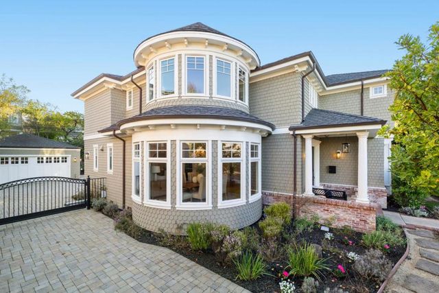 1425 Benito Avenue, Burlingame, CA 94010