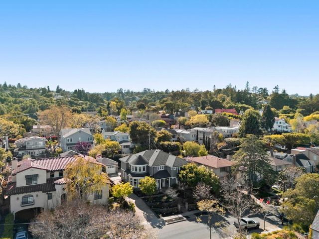 1425 Benito Avenue, Burlingame, CA 94010