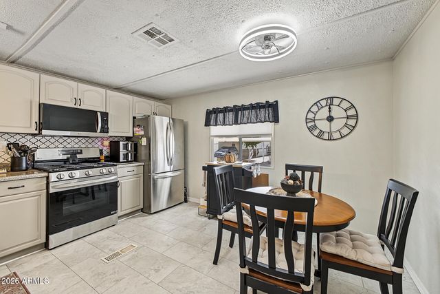 18026 N CAVE CREEK Road 106, Phoenix, AZ 85032