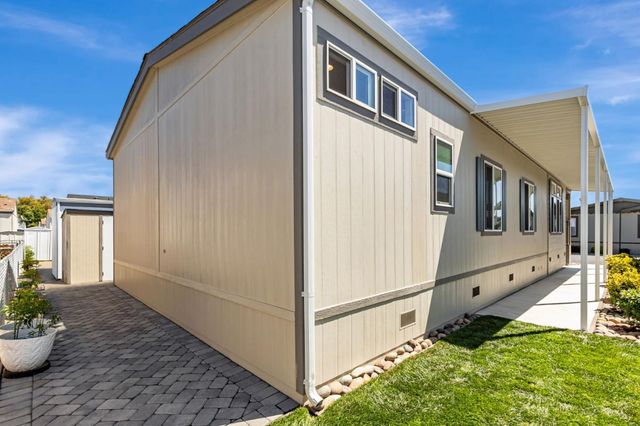 1358 Oakland Road 81, San Jose, CA 95112