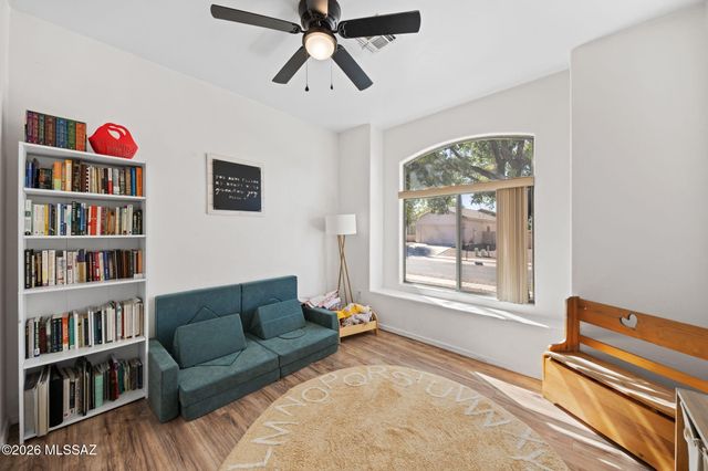 5732 W Cactus Garden Drive, Tucson, AZ 85742