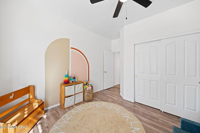 5732 W Cactus Garden Drive, Tucson, AZ 85742