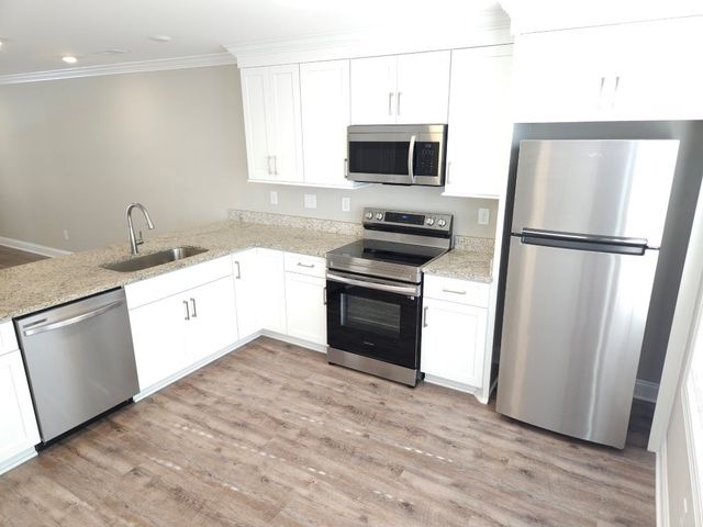 627 East St Apt A, Murfreesboro, TN 37130
