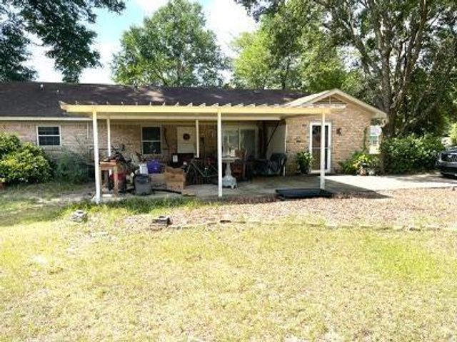 351 Twin Branch Drive S, Satsuma, AL 36572