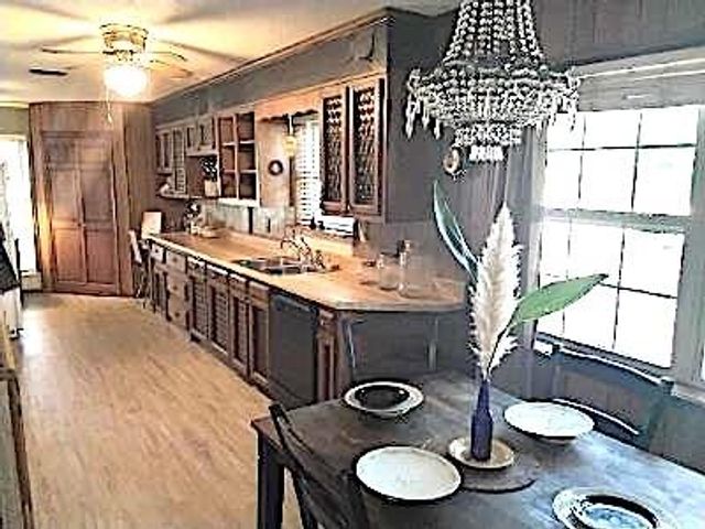 351 Twin Branch Drive S, Satsuma, AL 36572