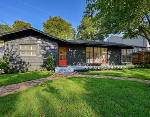 2610 Jefferson ST, Austin, TX 78703