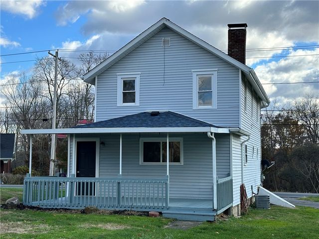 1739 N Water Ave, Hermitage, PA 16148