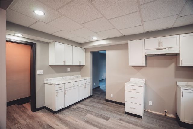 1739 N Water Ave, Hermitage, PA 16148