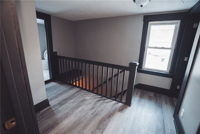 1739 N Water Ave, Hermitage, PA 16148