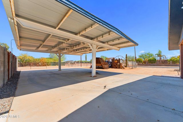 13202 W OCOTILLO Road, Glendale, AZ 85307