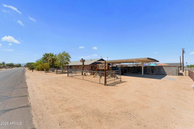 13202 W OCOTILLO Road, Glendale, AZ 85307