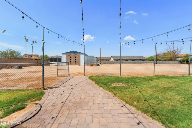 13202 W OCOTILLO Road, Glendale, AZ 85307