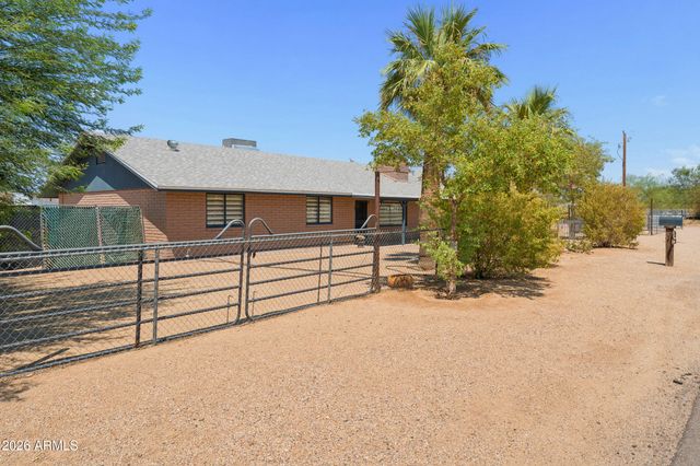 13202 W OCOTILLO Road, Glendale, AZ 85307